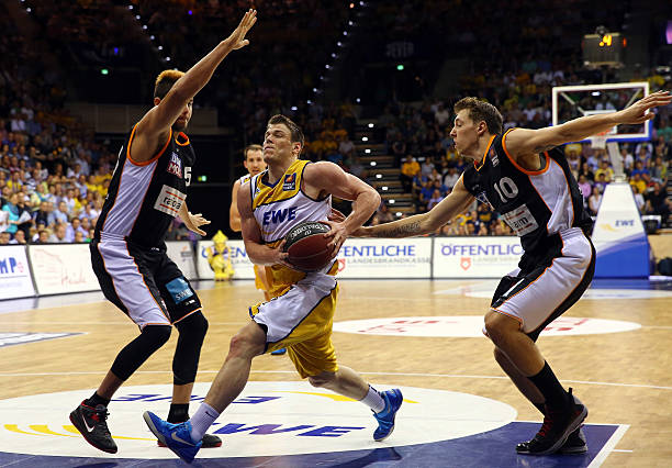 队在面对密 队在面对密