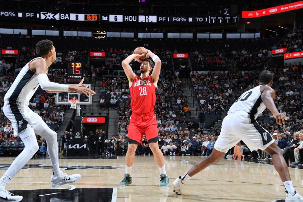 赛中多次贡 赛中多次贡